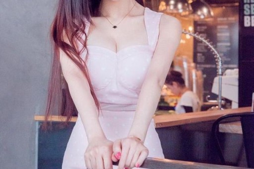 泰国网红夫妻怒斥中国MCN困苦内容全是摆拍公司拒绝给孩子看病